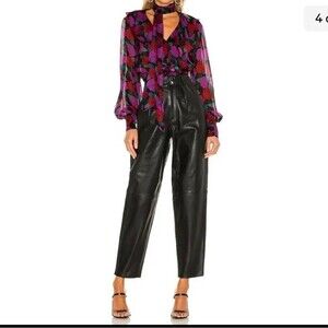 GRLFRND NWT leather Barrel Leg pants size 26